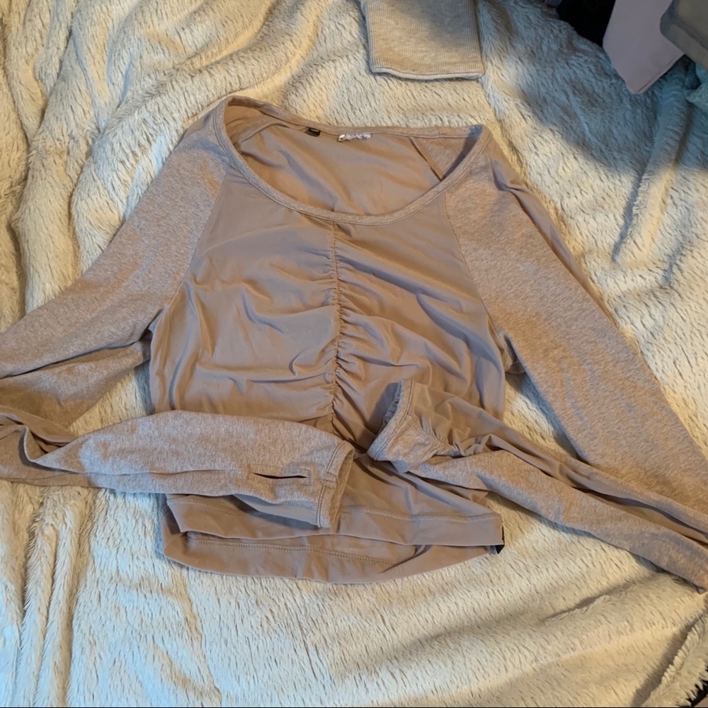Gymshark top